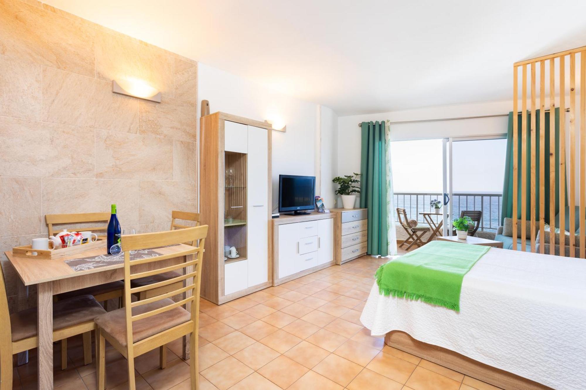 Cozy Seafront Studio With Balcony & Ocean Views San Marcos  Luaran gambar